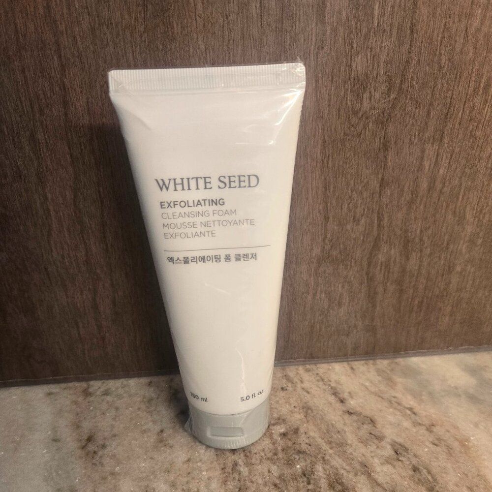 NEW White Seed Exfoliating Cleansing Foam sealed